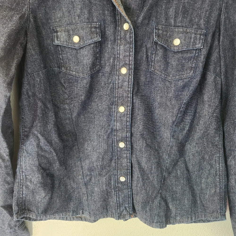 GAP Lightweight Jean Jacket